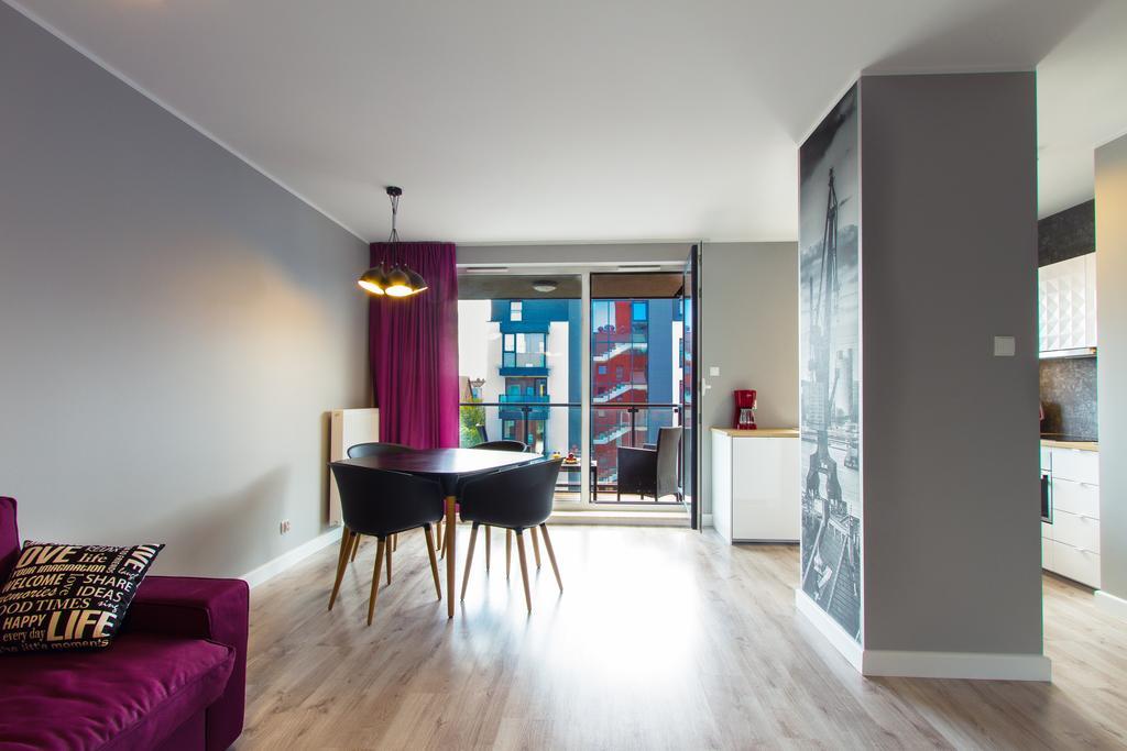 גדנסק Holidays Home Apartamenty Chmielna מראה חיצוני תמונה