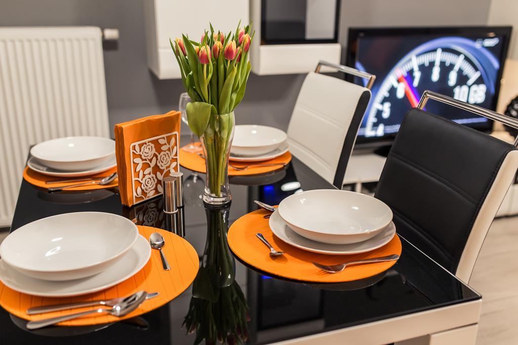 גדנסק Holidays Home Apartamenty Chmielna מראה חיצוני תמונה